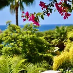 Aquamarine - Gemstone Getaway Vale do Lobo